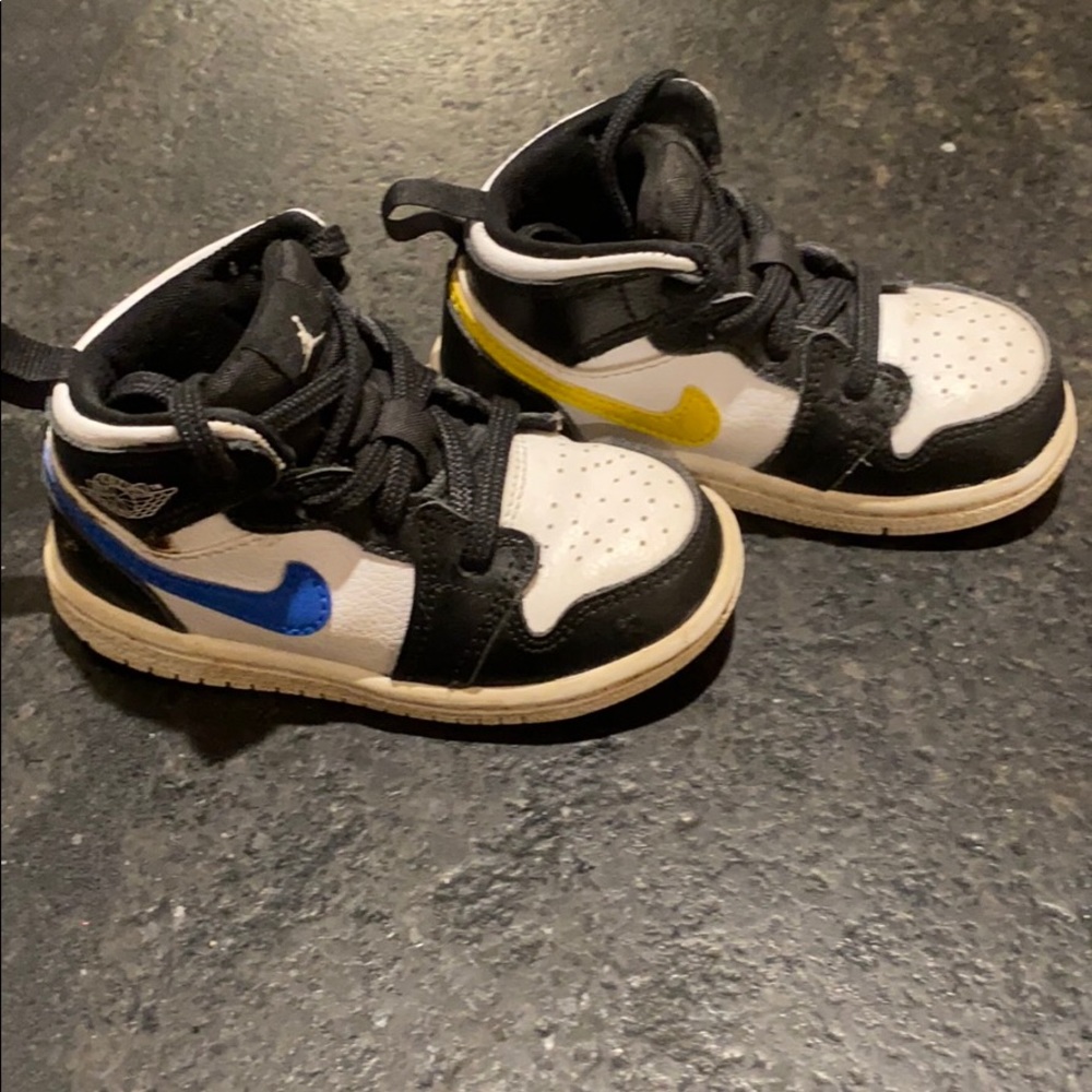 Toddler Jordan 1 Mid